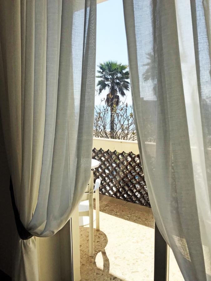 Villa Del Sole แตร์ราชินา ภายนอก รูปภาพ